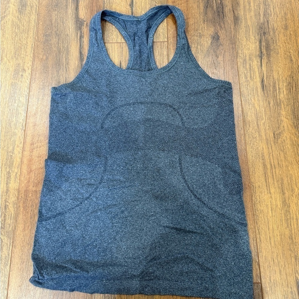 Lululemon Swiftly Tech Racerback - Picture 2 of 4